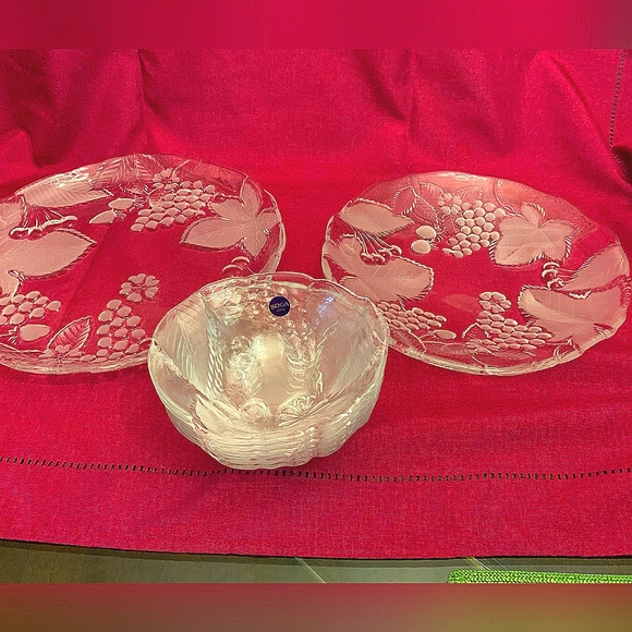 Platters and bowls set